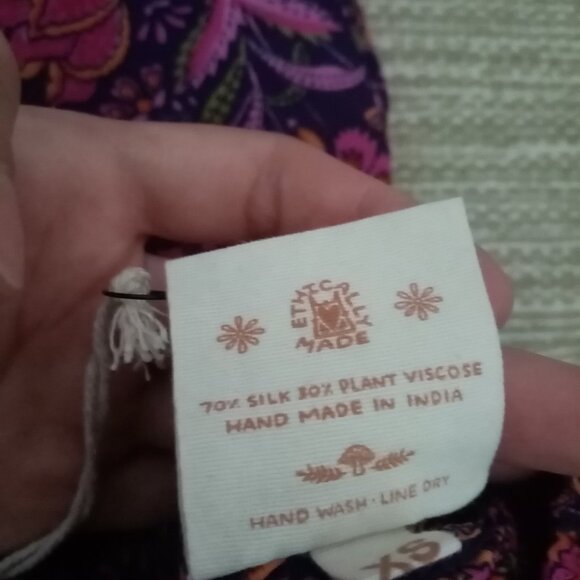 Silk Fiona Jumpsuit - Picture 4 of 4